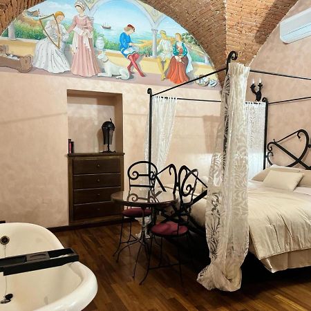 Luxury Corte Dei Nobili ลุคคา ภายนอก รูปภาพ