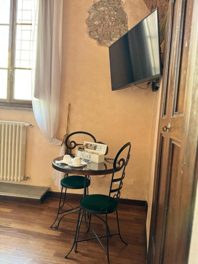 Luxury Corte Dei Nobili ลุคคา ภายนอก รูปภาพ