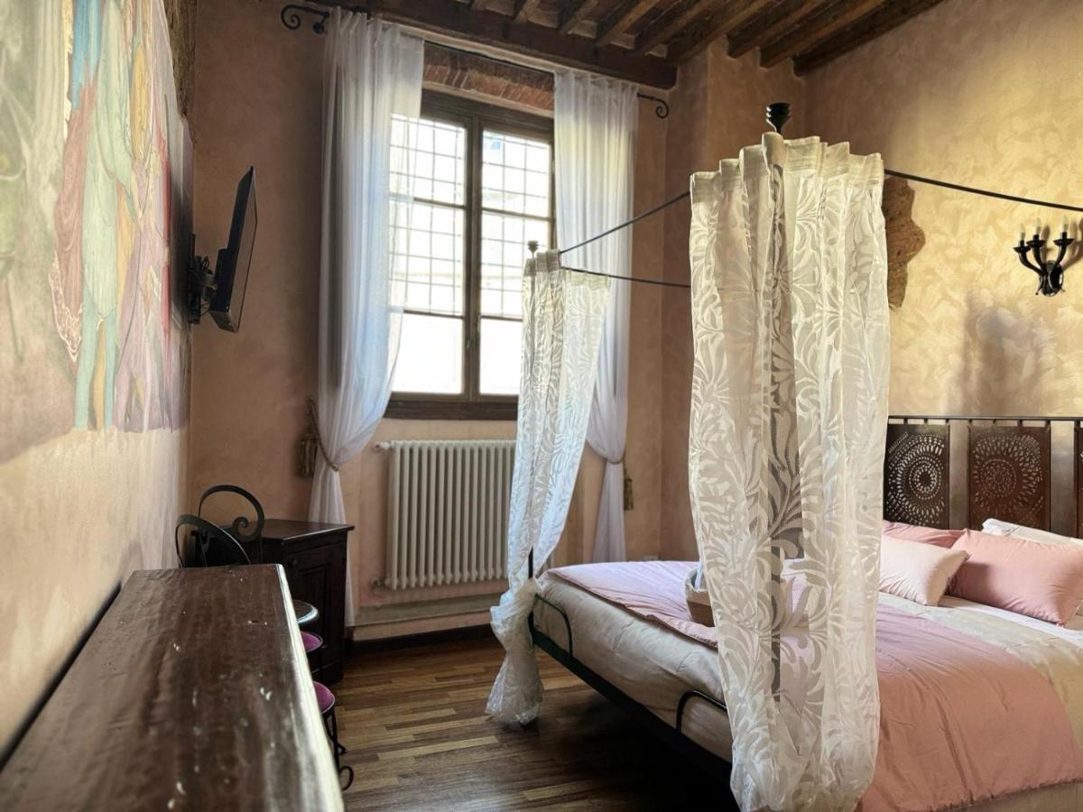 Luxury Corte Dei Nobili ลุคคา ภายนอก รูปภาพ