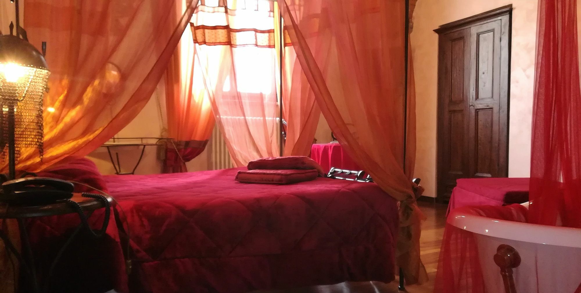 Luxury Corte Dei Nobili ลุคคา ภายนอก รูปภาพ